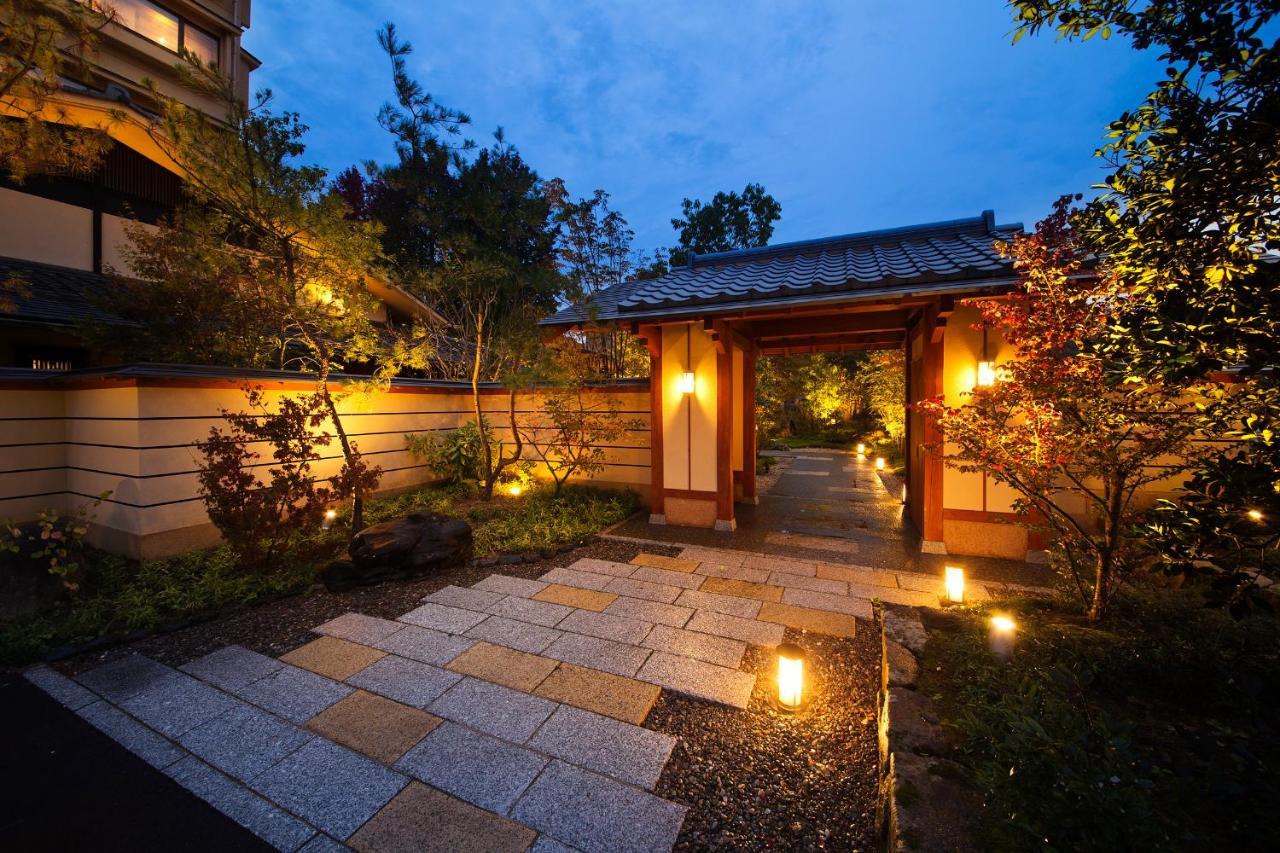 Kanazawa Hyakurakusou Экстерьер фото